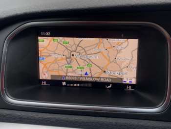 Used Volvo V40 2019 for sale - 73989607: Photo