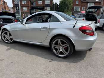 Used Mercedes-Benz SLK 2010 for sale - 73989640: Photo