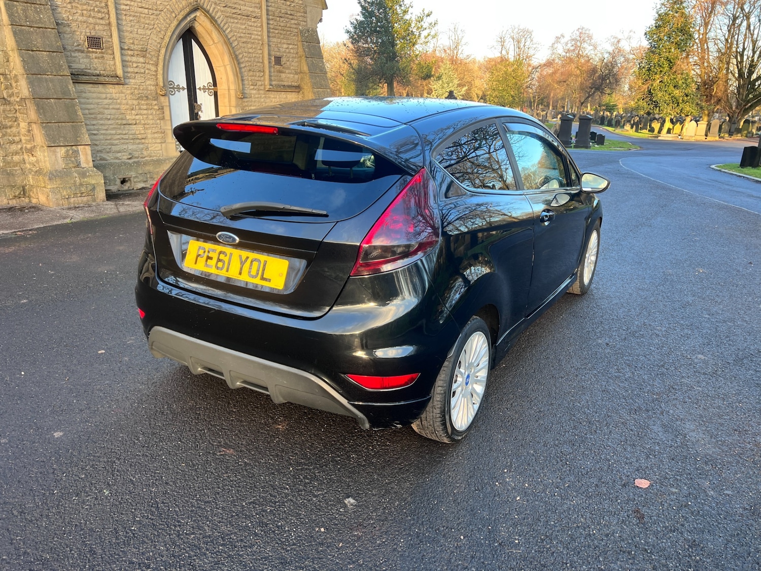 Used Ford Fiesta 2011 for sale - 77225399: Photo 12