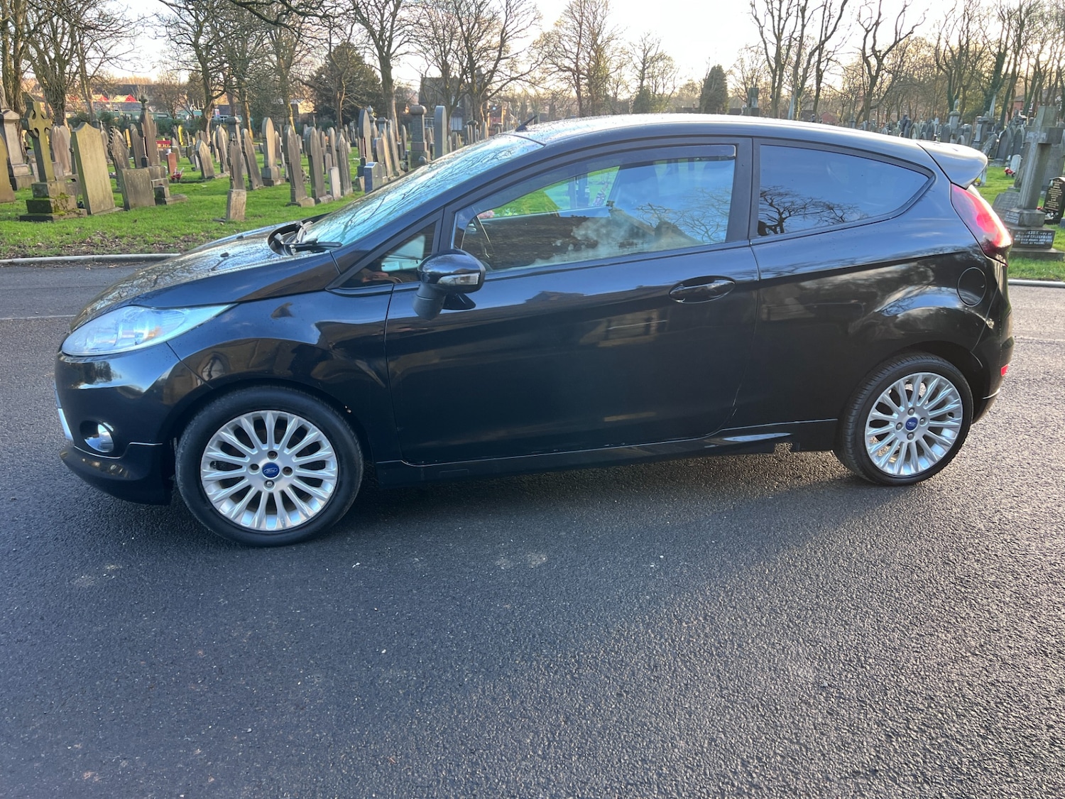 Used Ford Fiesta 2011 for sale - 77225399: Photo 6