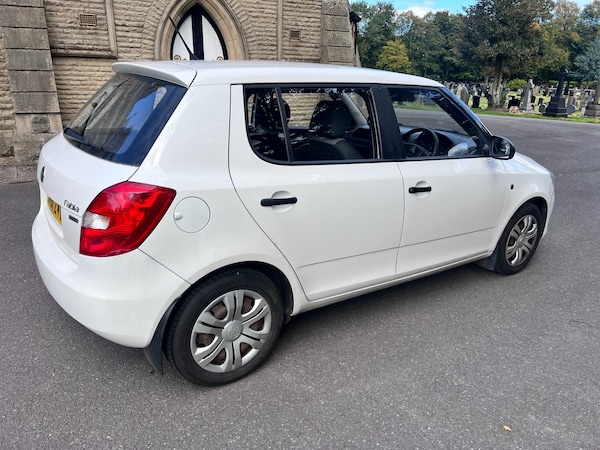 Used Skoda Fabia 2011 for sale - 76055590: Photo 15