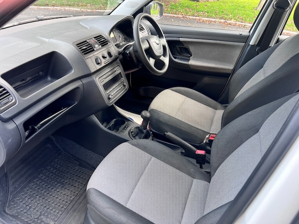 Used Skoda Fabia 2011 for sale - 76055590: Photo 19