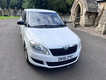 Used Skoda Fabia 2011 for sale - 76055590: Photo 2