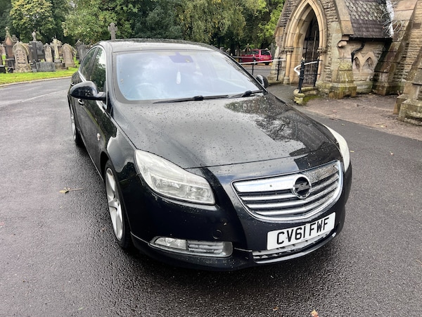 Used Vauxhall Insignia 2011 for sale - 76171344: Photo 2