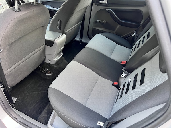 Used Ford Focus 2011 for sale - 76222088: Photo 18