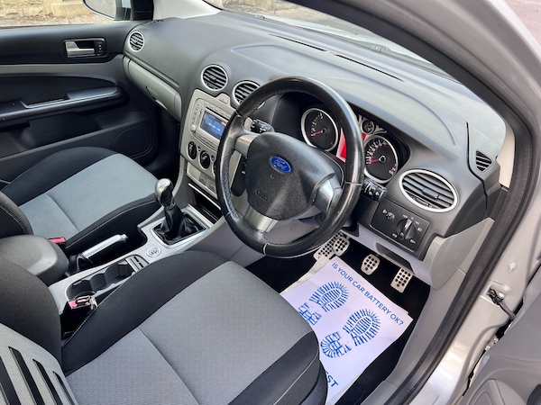 Used Ford Focus 2011 for sale - 76222088: Photo 20