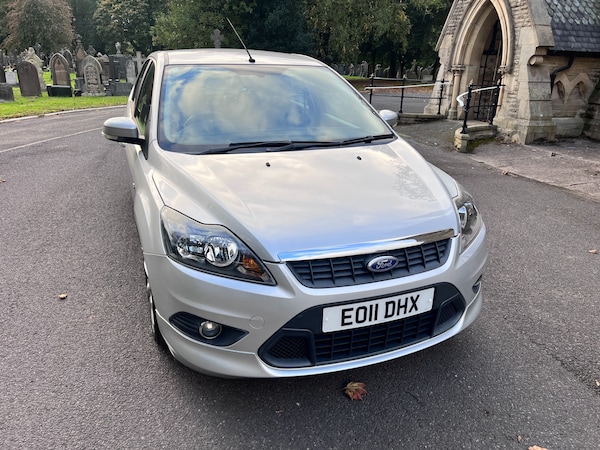 Used Ford Focus 2011 for sale - 76222088: Photo 2