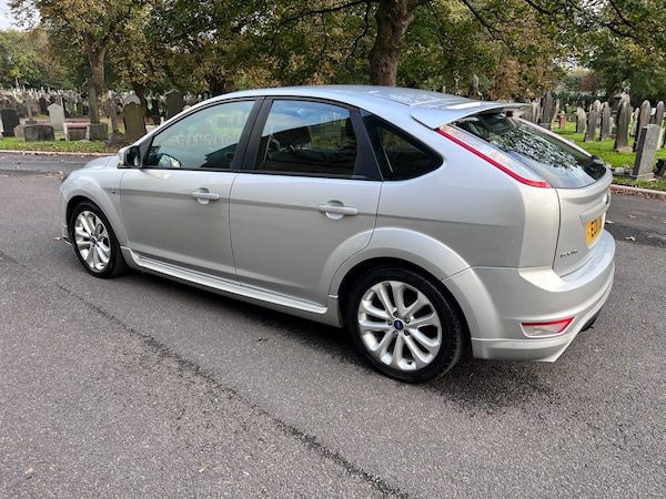 Used Ford Focus 2011 for sale - 76222088: Photo 9