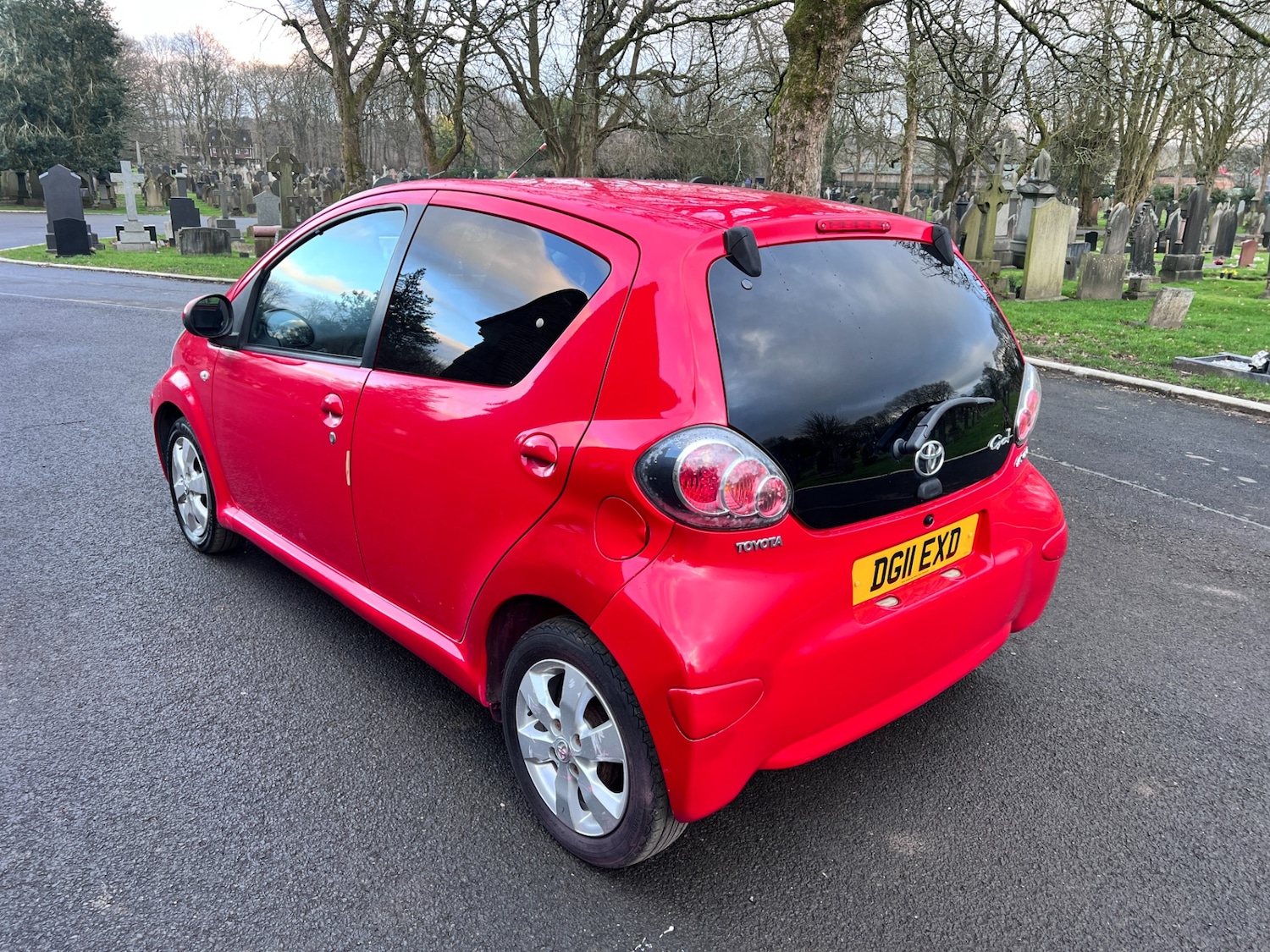 Used Toyota AYGO 2011 for sale - 77435655: Photo 10