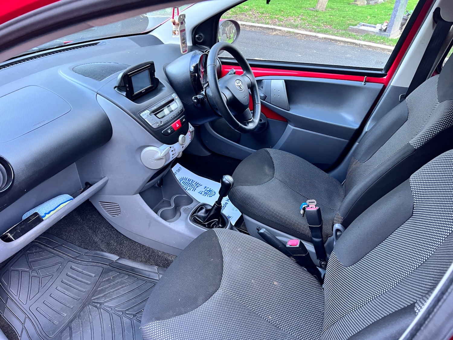 Used Toyota AYGO 2011 for sale - 77435655: Photo 19