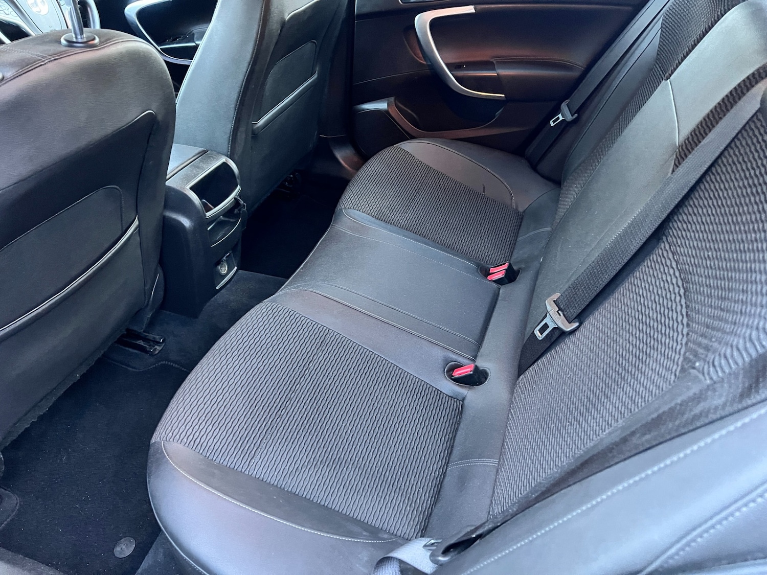 Used Vauxhall Insignia 2015 for sale - 76722528: Photo 19