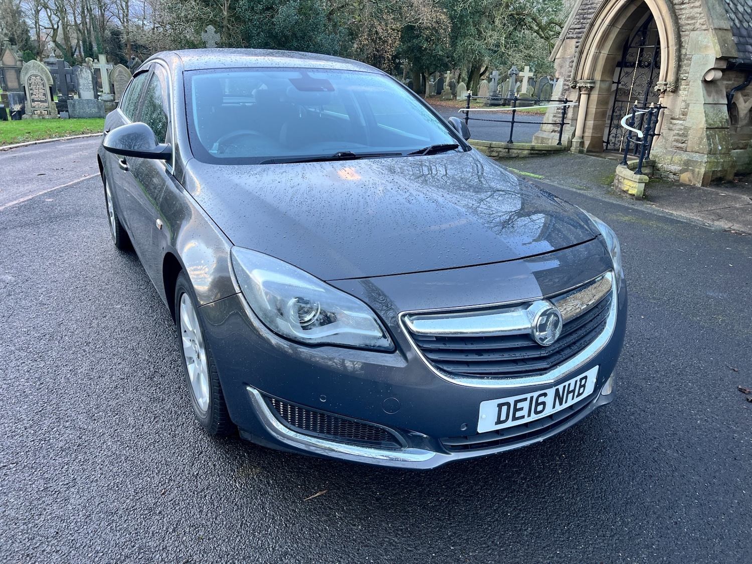 Used Vauxhall Insignia 2015 for sale - 76722528: Photo 2