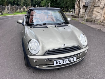 Used MINI Convertible 2007 for sale - 75443706: Photo