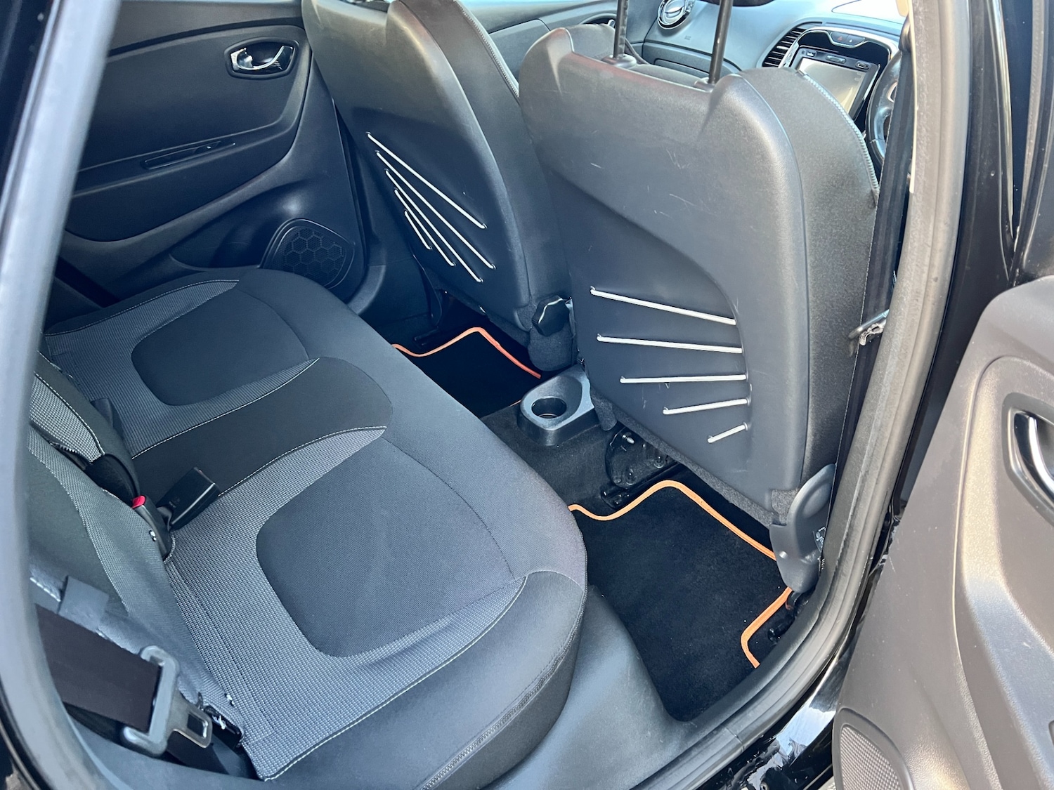 Used Renault Captur 2016 for sale - 76412676: Photo 17