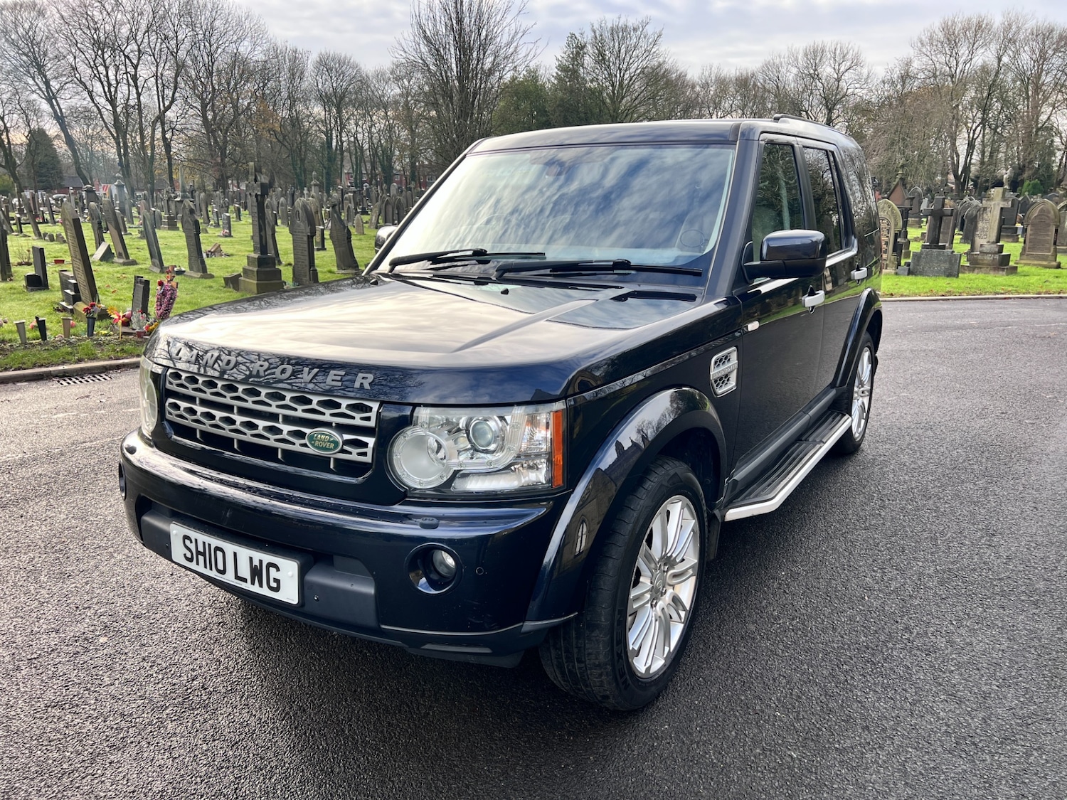 Used Land Rover Discovery 2010 for sale - 76831109: Photo 4
