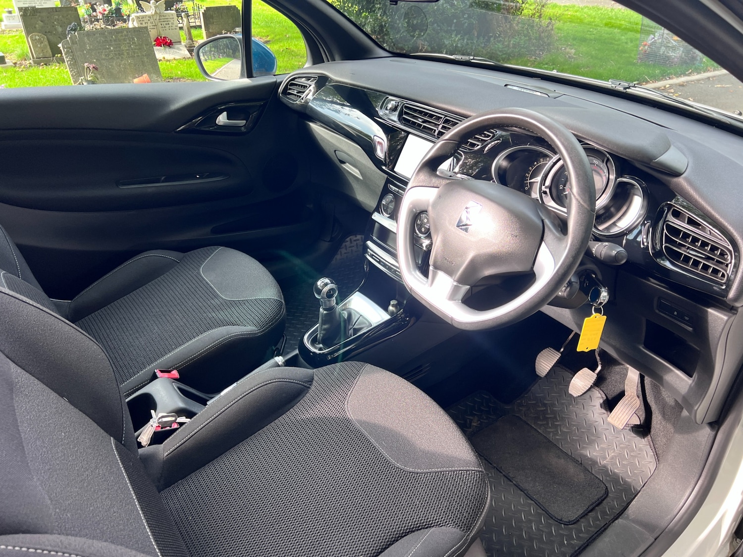 Used DS Automobiles DS 3 2015 for sale - 76091189: Photo 19