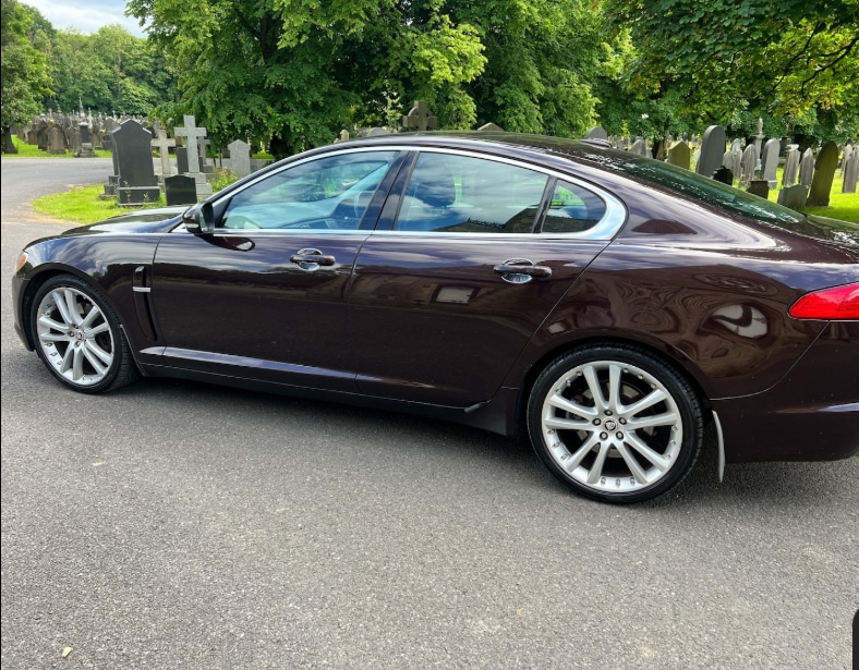 Used Jaguar XF 2010 for sale - 76720104: Photo 8