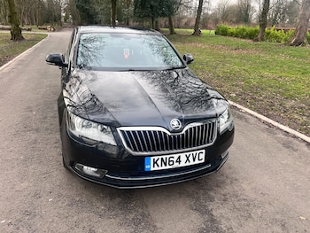 Used Skoda Superb 2014 for sale - 77557026: Photo