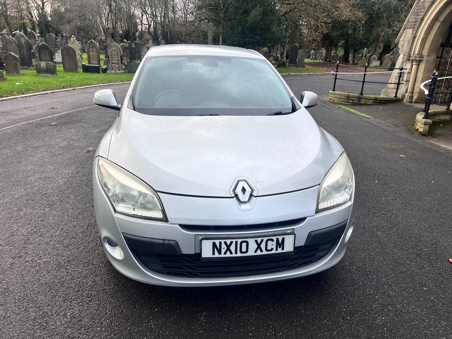 Used Renault Megane 2010 for sale - 76707211: Photo 3