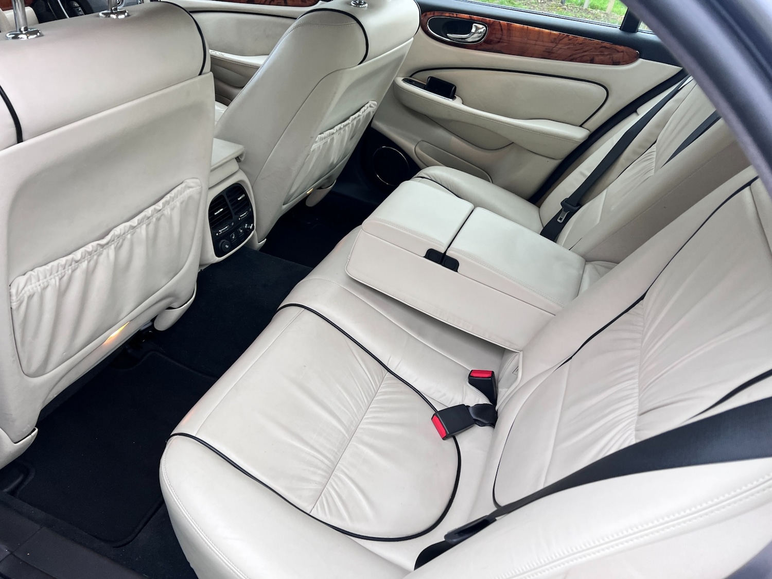 Used Jaguar XJ 2007 for sale - 77301366: Photo 18