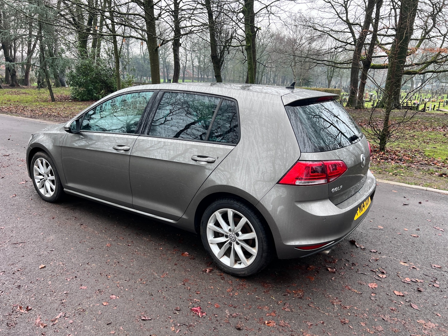 Used Volkswagen Golf 2014 for sale - 77248021: Photo 9