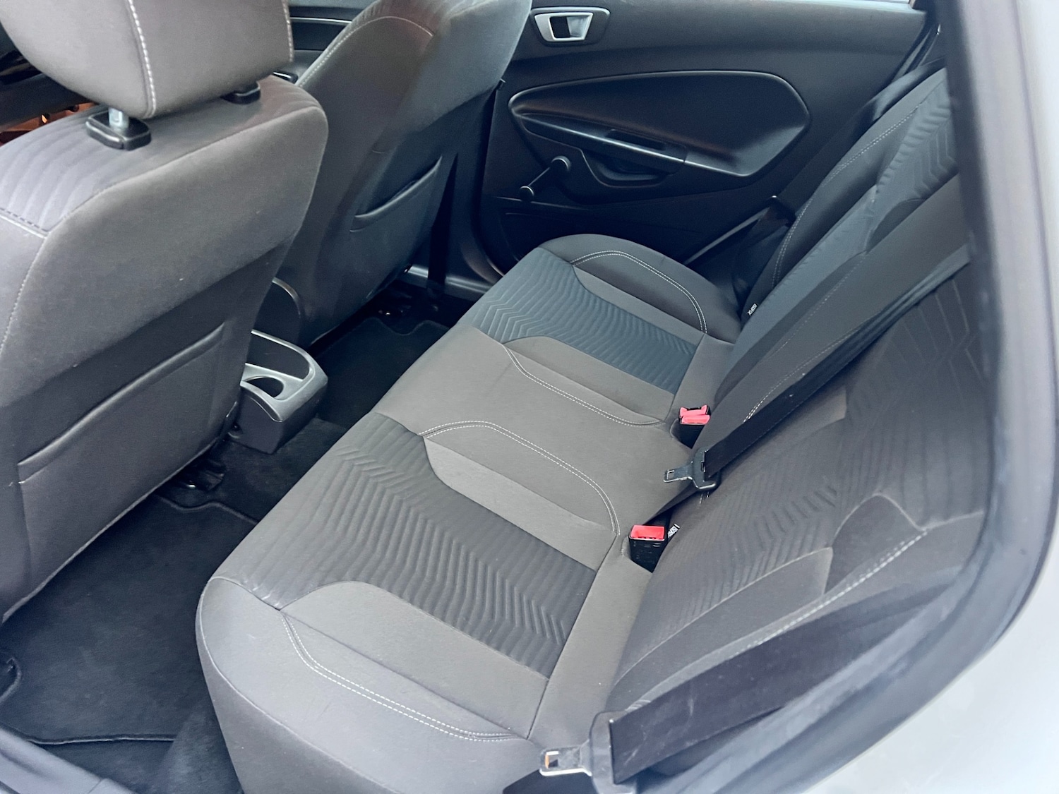 Used Ford Fiesta 2015 for sale - 76518559: Photo 17