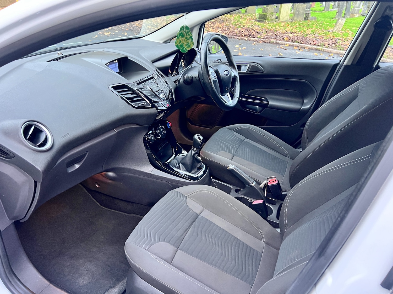 Used Ford Fiesta 2015 for sale - 76518559: Photo 18