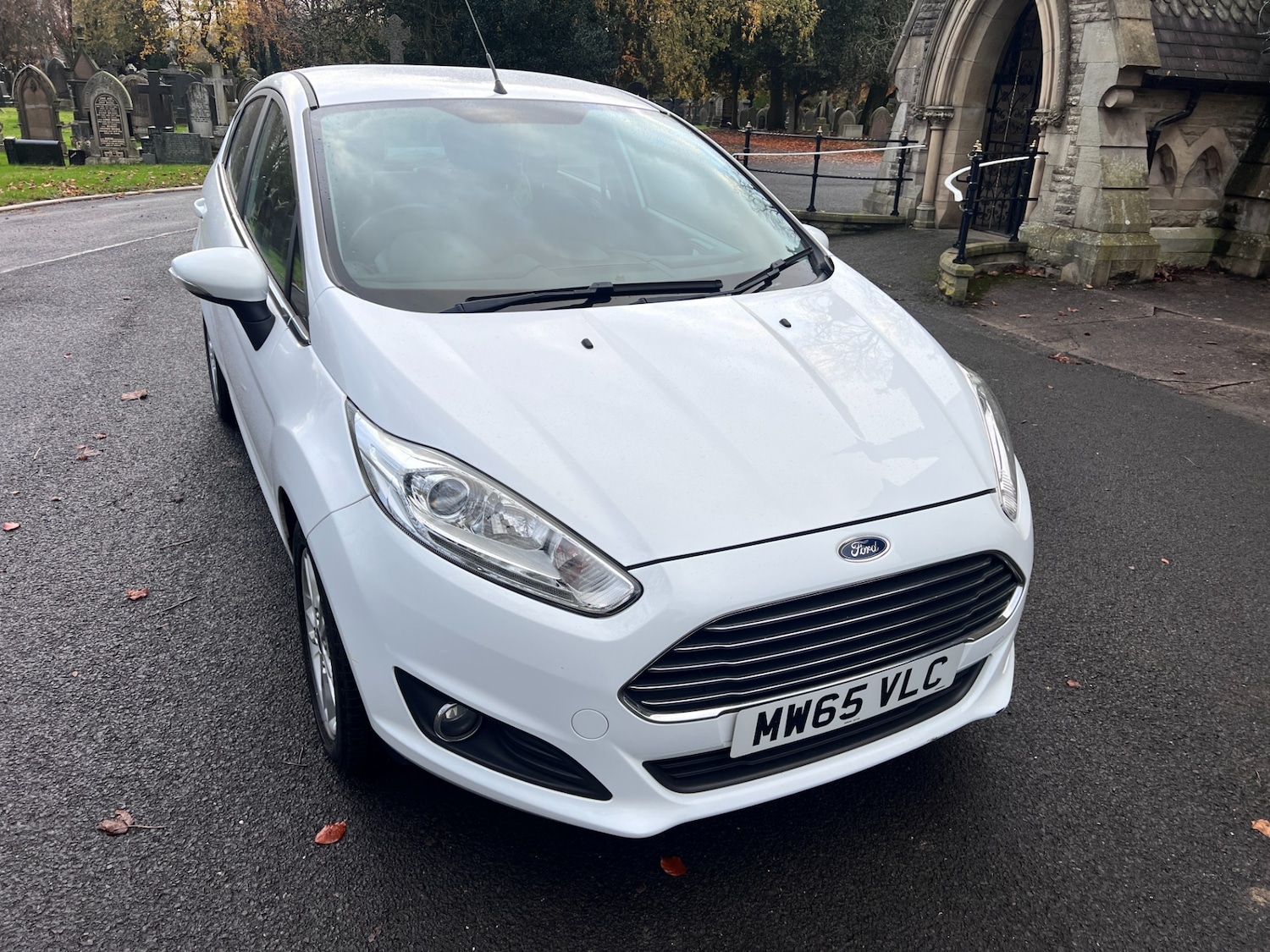 Used Ford Fiesta 2015 for sale - 76518559: Photo 2