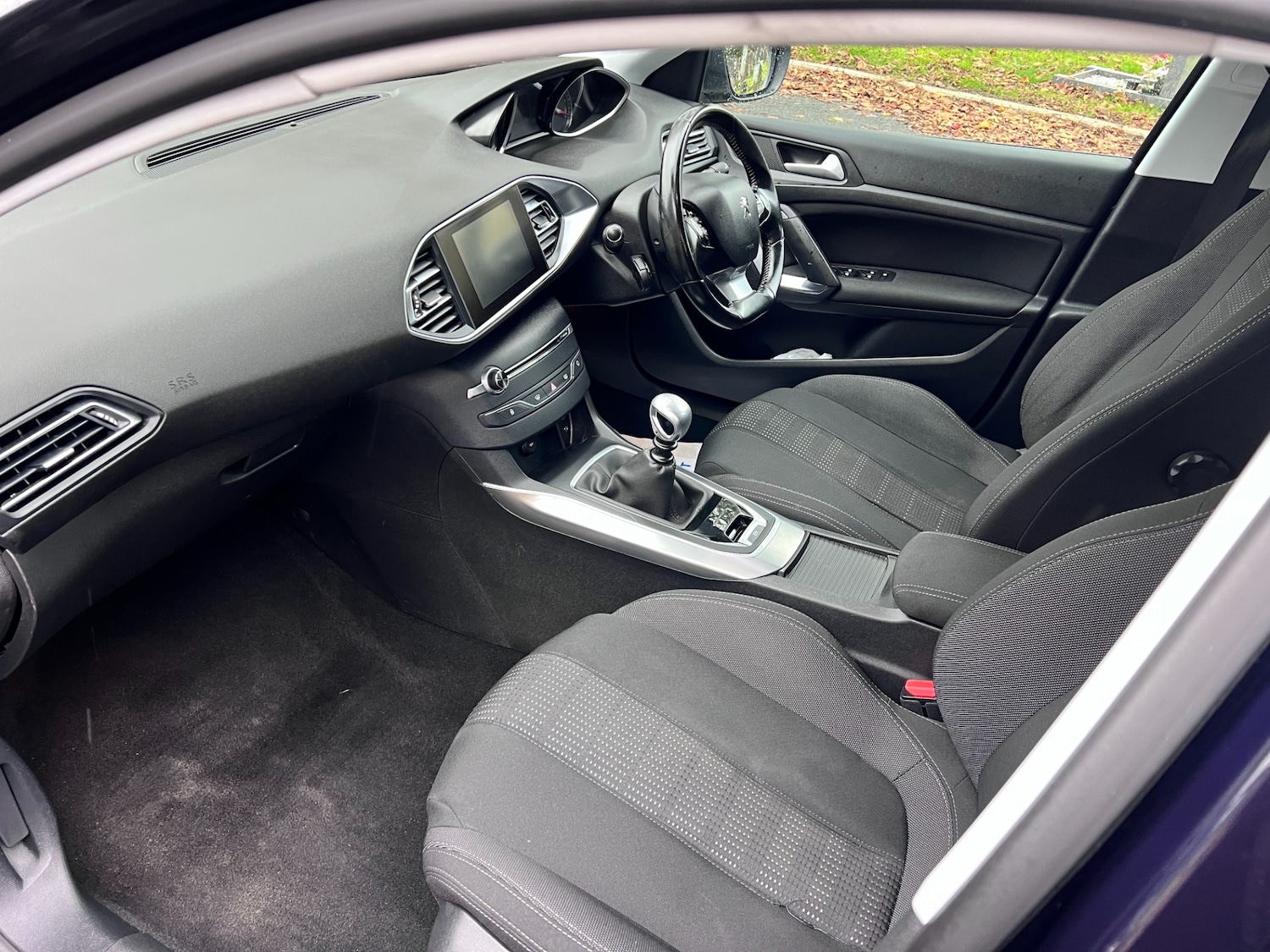 Used Peugeot 308 2017 for sale - 76415497: Photo 19