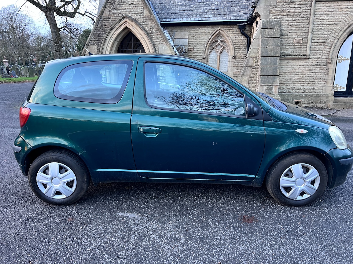 Used Toyota Yaris 2003 for sale - 76905504: Photo 17