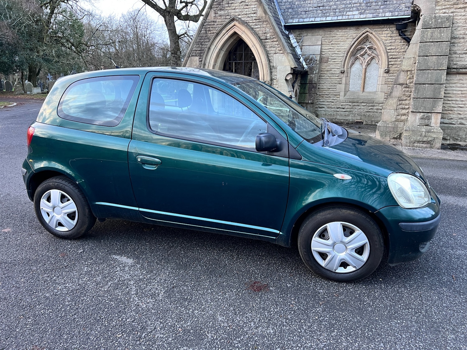 Used Toyota Yaris 2003 for sale - 76905504: Photo 18