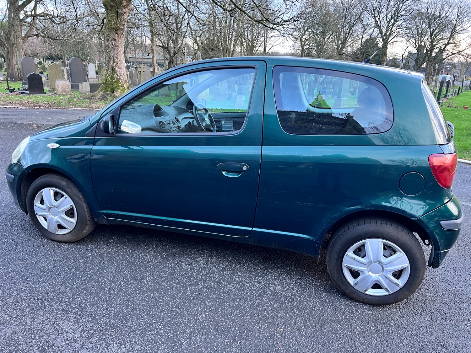 Used Toyota Yaris 2003 for sale - 76905504: Photo 8