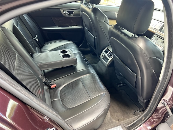 Used Jaguar XF 2010 for sale - 71280546: Photo 16