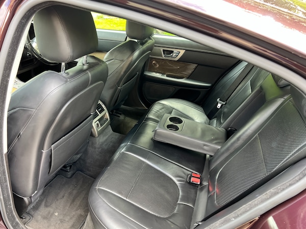 Used Jaguar XF 2010 for sale - 71280546: Photo 17