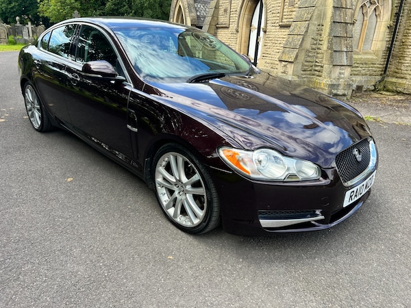 Used Jaguar XF 2010 for sale - 71280546: Photo 1
