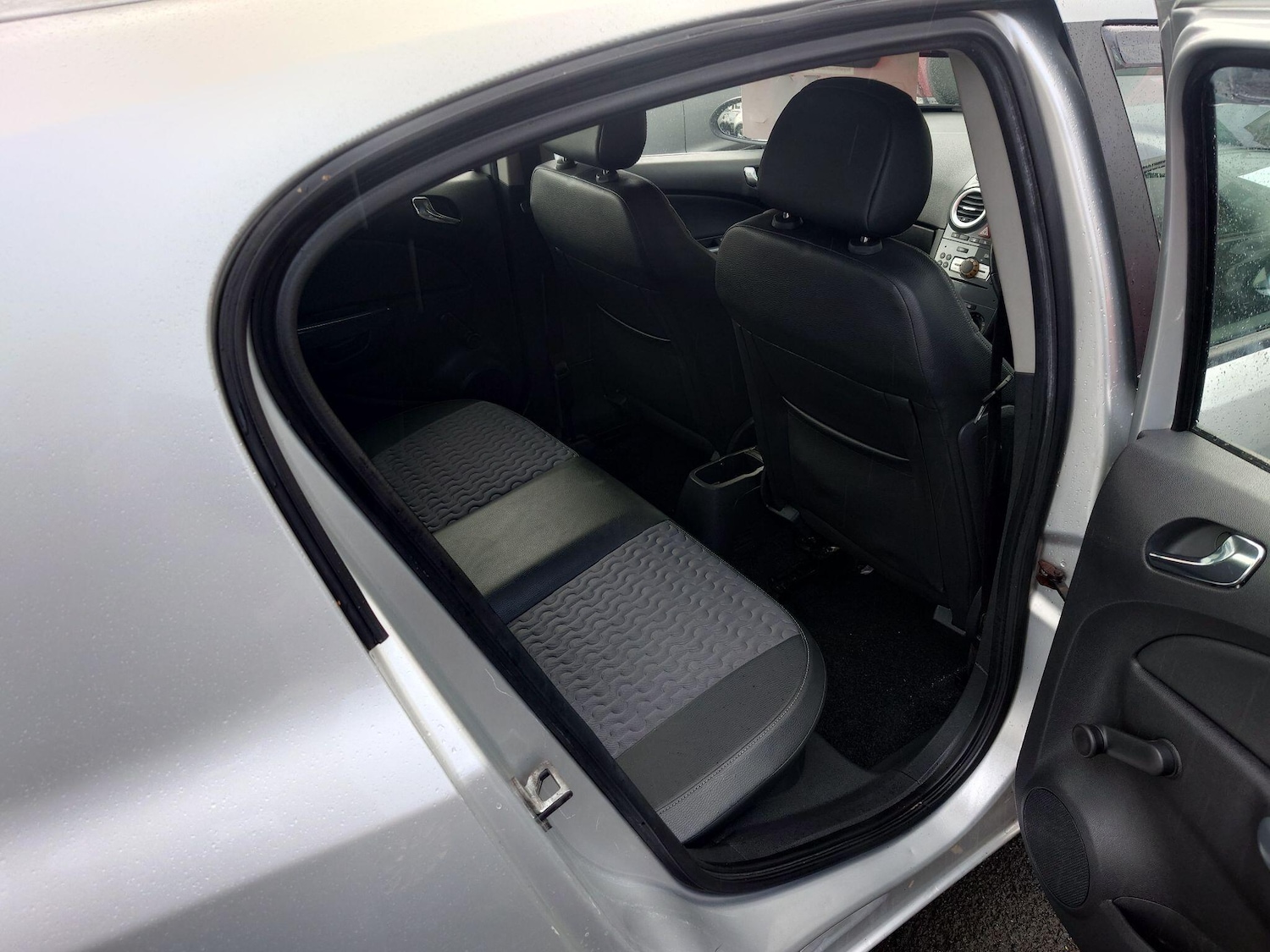 Used Vauxhall Corsa 2011 for sale - 76727491: Photo 13