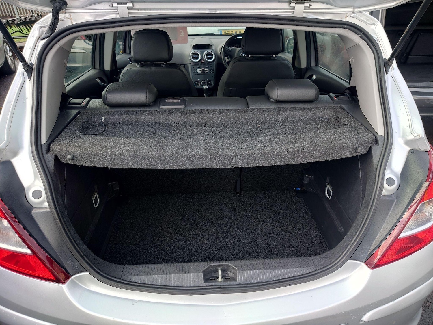 Used Vauxhall Corsa 2011 for sale - 76727491: Photo 16