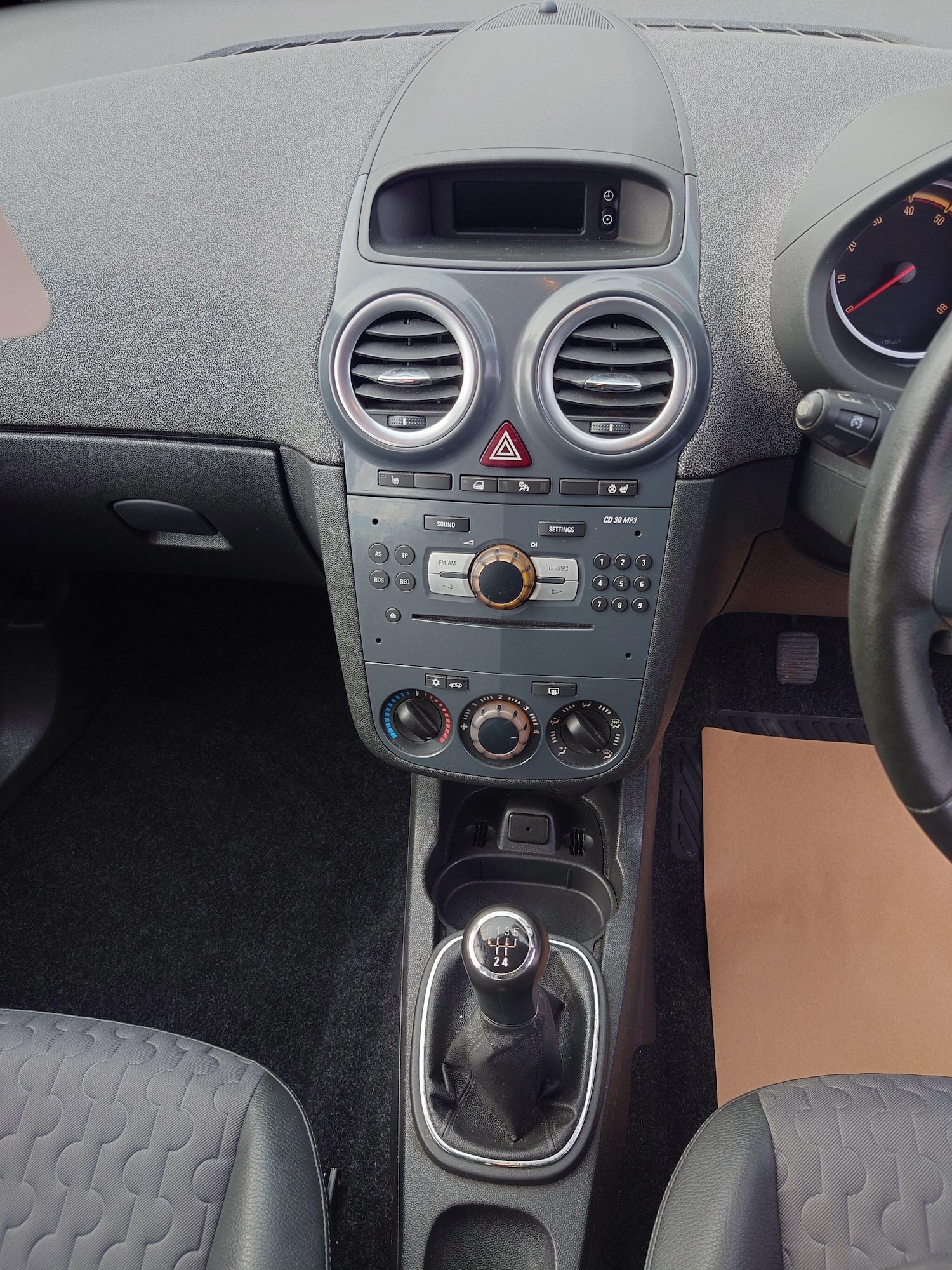 Used Vauxhall Corsa 2011 for sale - 76727491: Photo 19