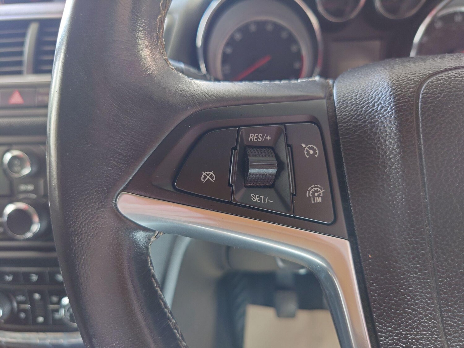 Used Vauxhall Mokka 2014 for sale - 76349425: Photo 25