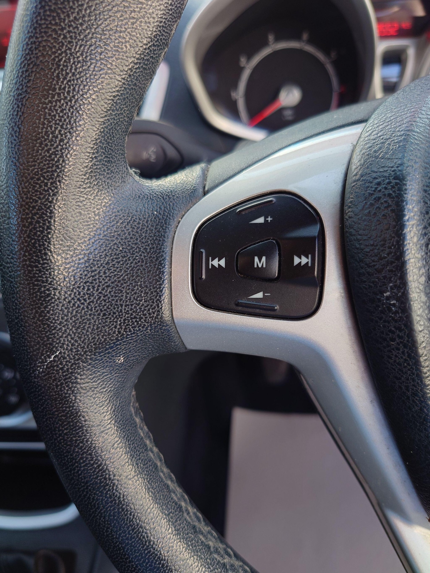 Used Ford Fiesta 2011 for sale - 76004813: Photo 18