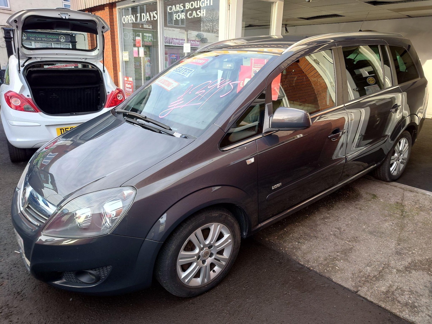 Used Vauxhall Zafira 2013 for sale - 76913933: Photo 1