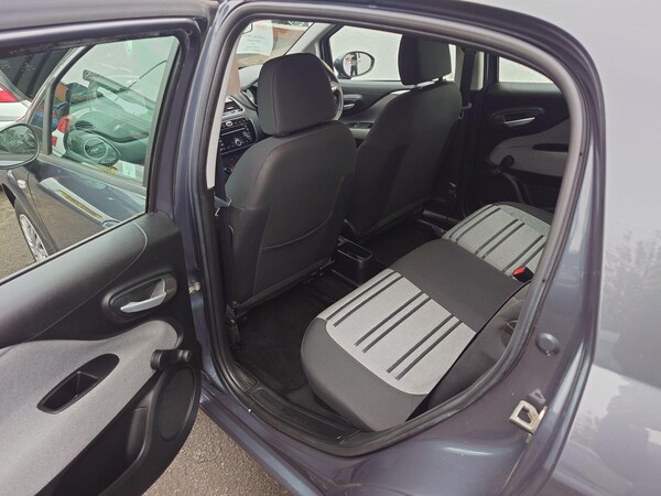 Used Fiat Punto Evo 2010 for sale - 76259814: Photo 17