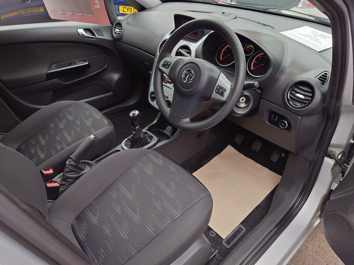 Used Vauxhall Corsa 2014 for sale - 76201117: Photo 16