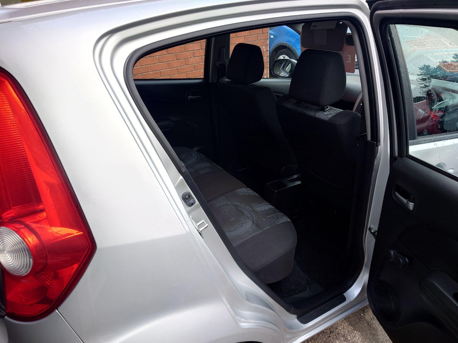 Used Vauxhall Agila 2011 for sale - 78047722: Photo 15