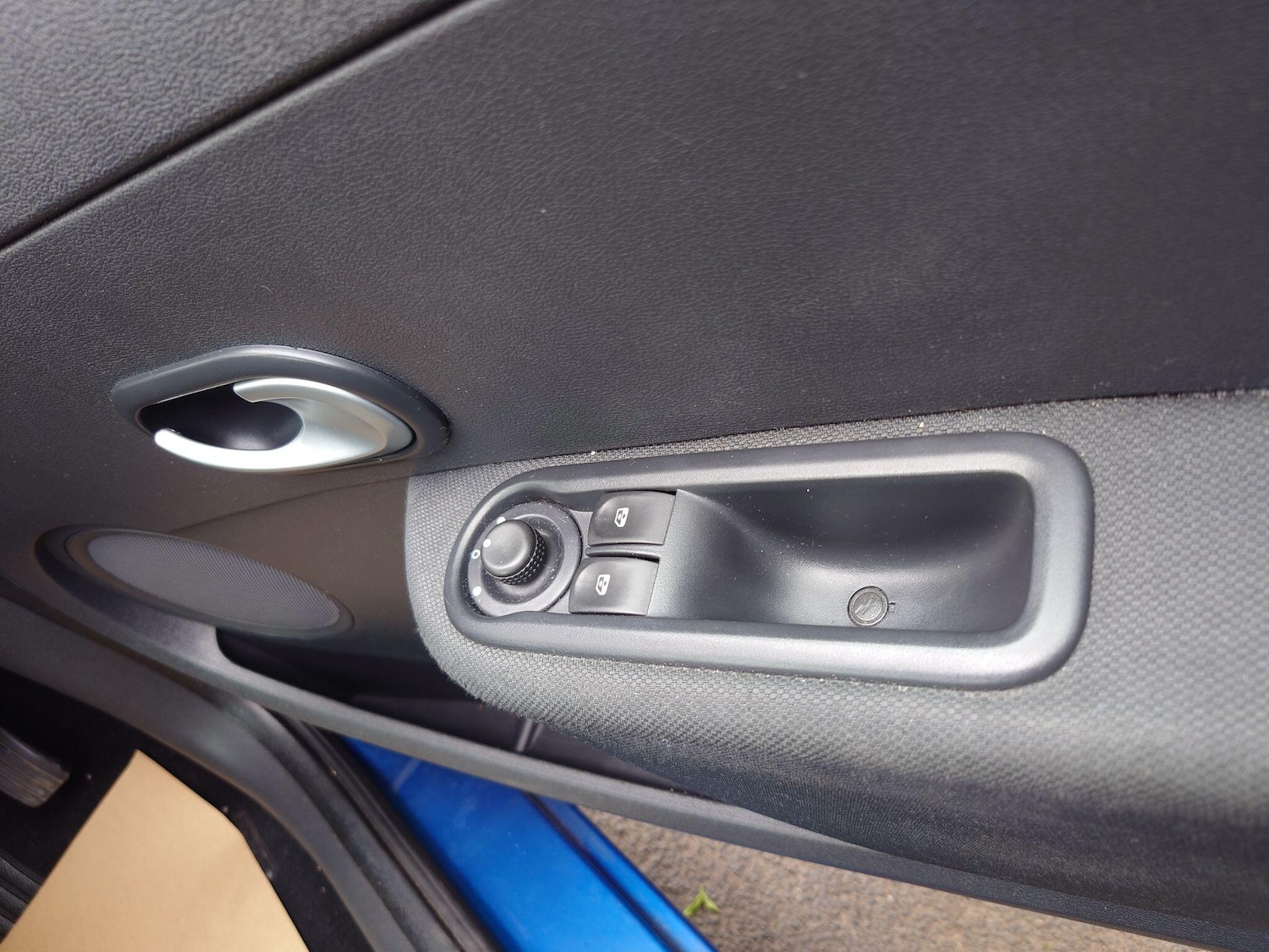 Used Renault Clio for sale - 78136395: Photo 13