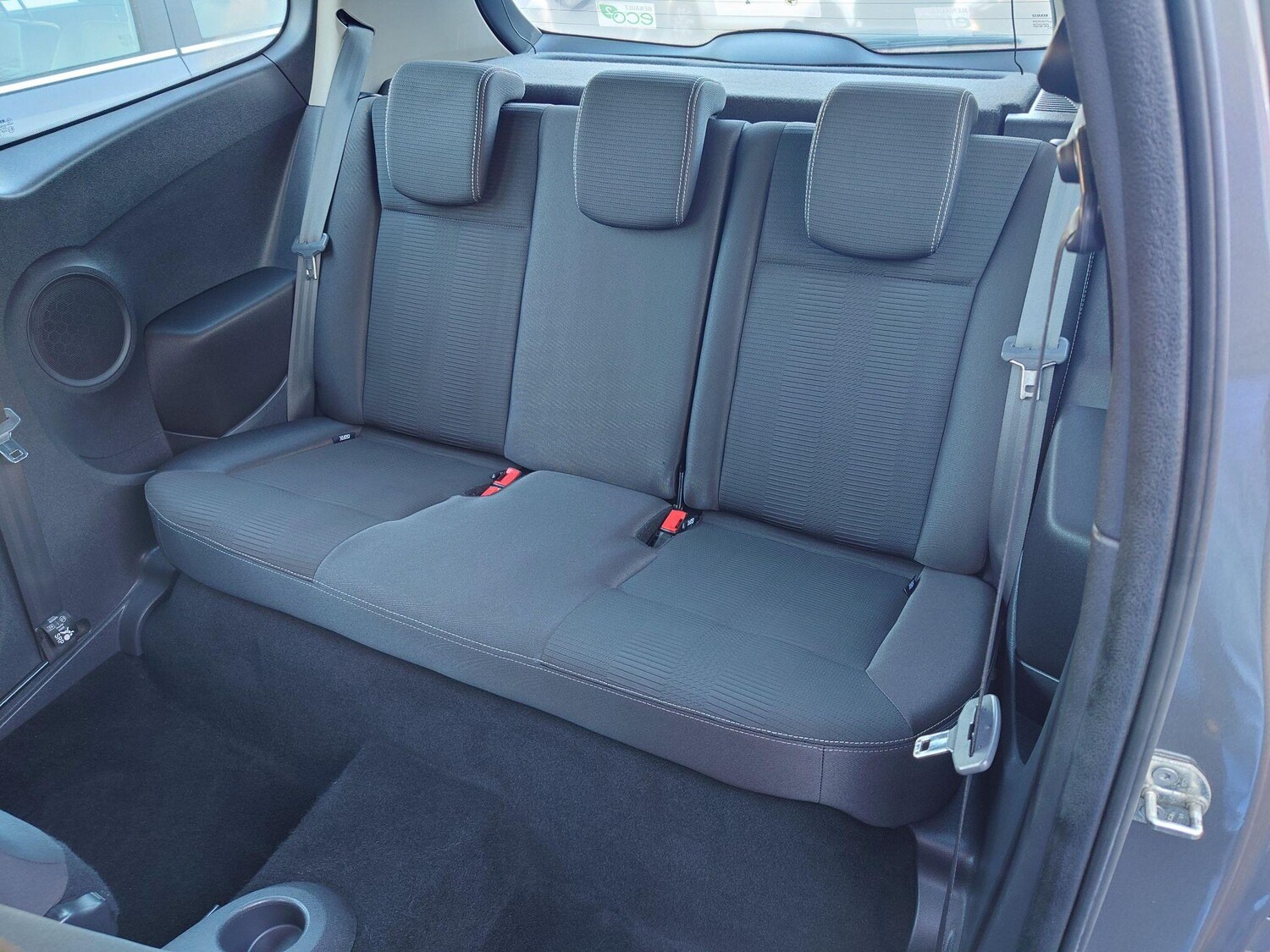 Used Renault Clio 2011 for sale - 76801522: Photo 17