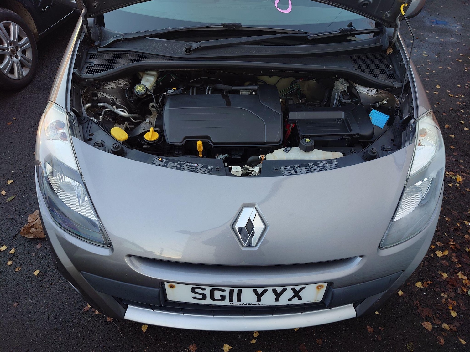 Used Renault Clio 2011 for sale - 76801522: Photo 19