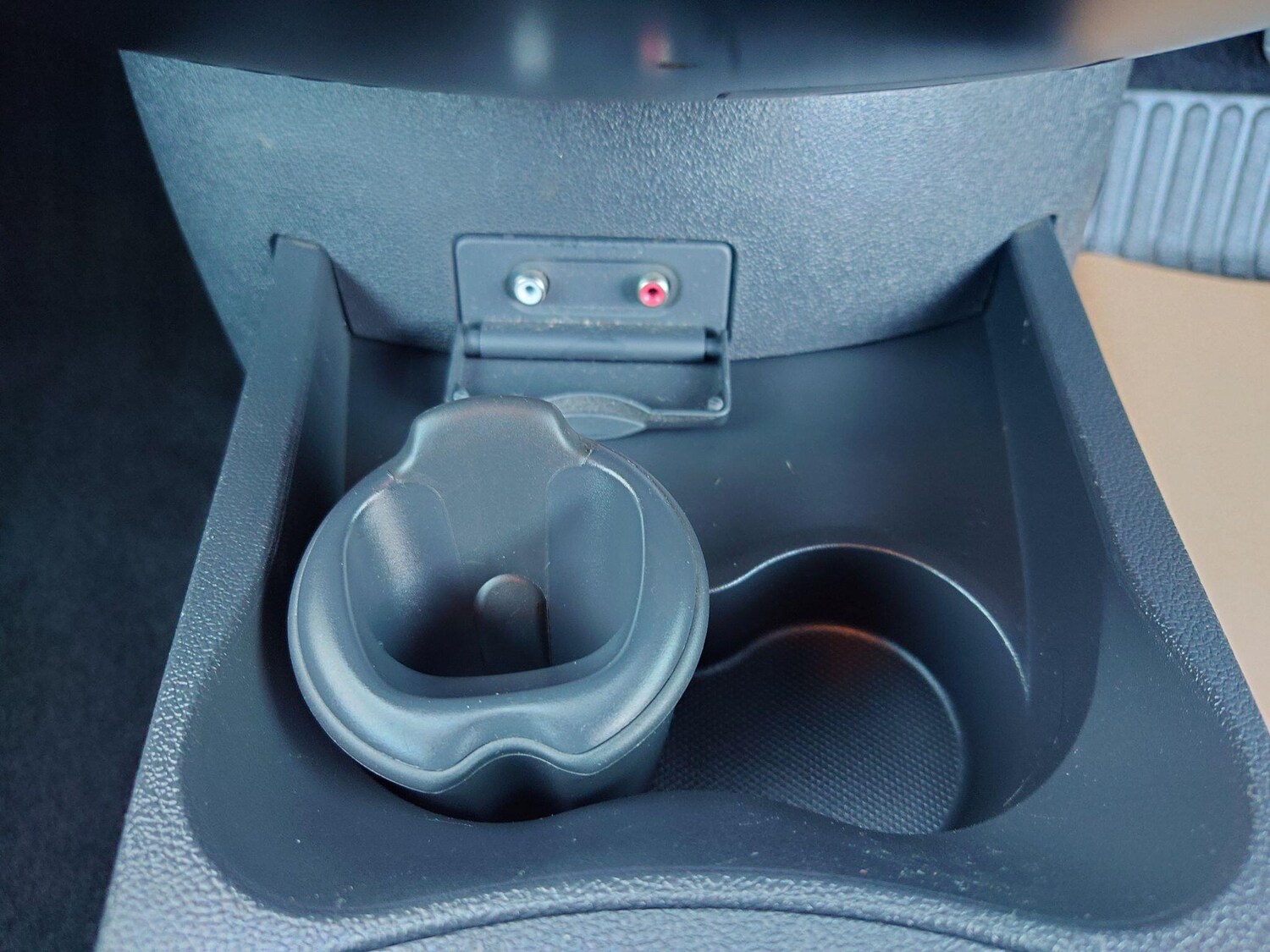 Used Renault Clio 2011 for sale - 76801522: Photo 21