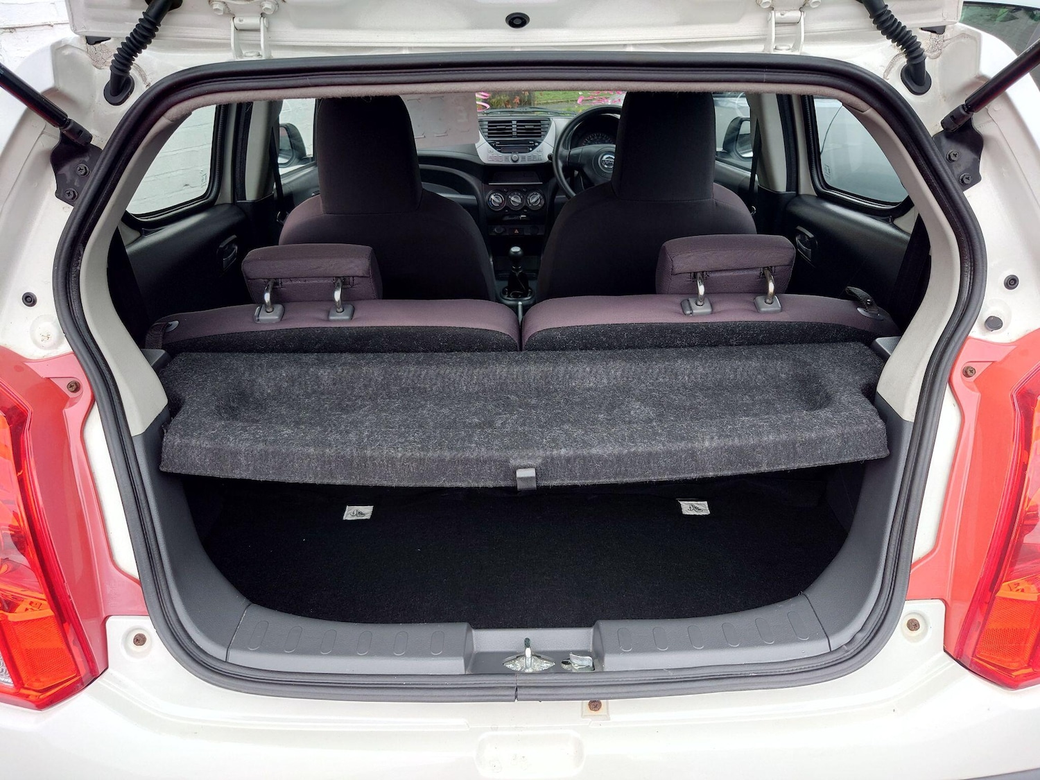 Used Nissan Pixo 2012 for sale - 76283091: Photo 16