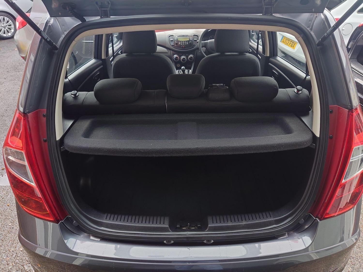 Used Hyundai i10 2014 for sale - 76823815: Photo 19